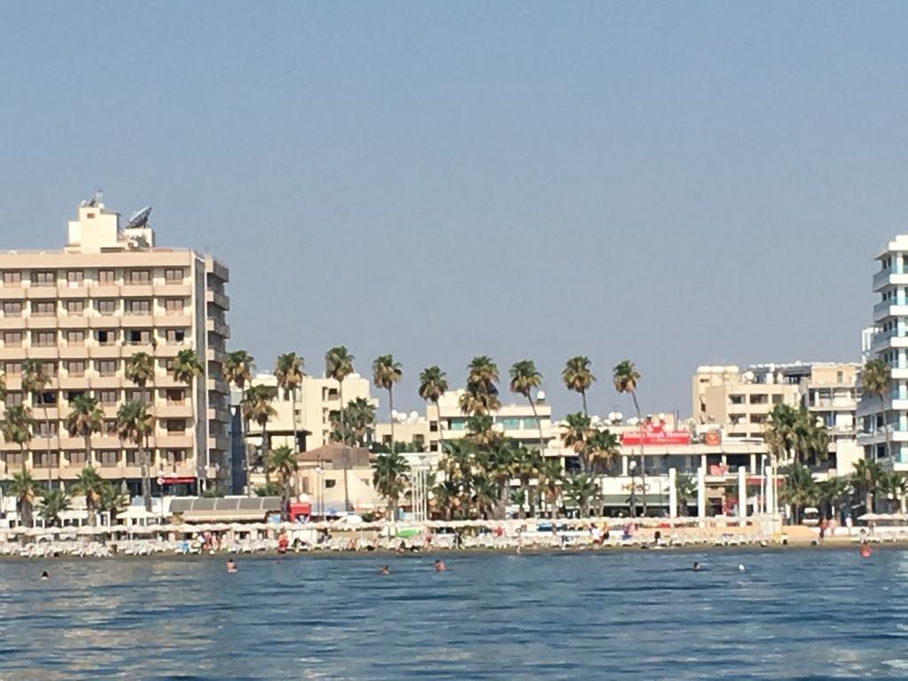Ithaki Phinikoudes Apartment No. 204 Larnaca Exterior photo